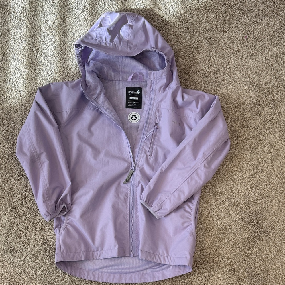 Waterproof/windproof recycled jacket
